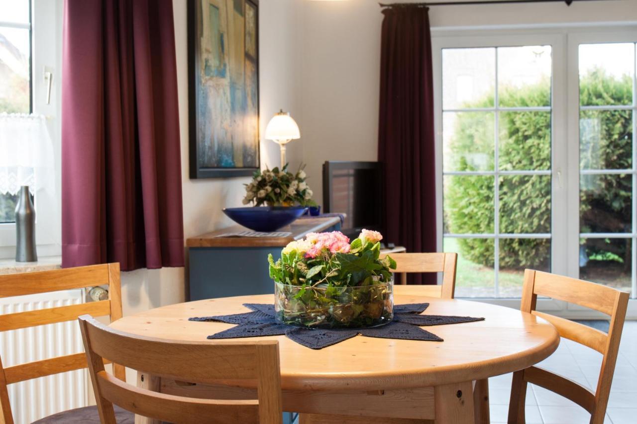 Haus Tjalk Ferienhaus Tjalk Links Norddeich  Exteriör bild